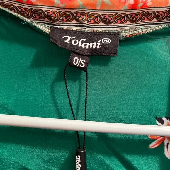 NWT Tolani silk kimono top. One size - Picture 4 of 6